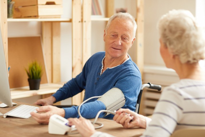 Découvrez les aides à la retraite souvent négligées dont vous pouvez profiter immédiatement